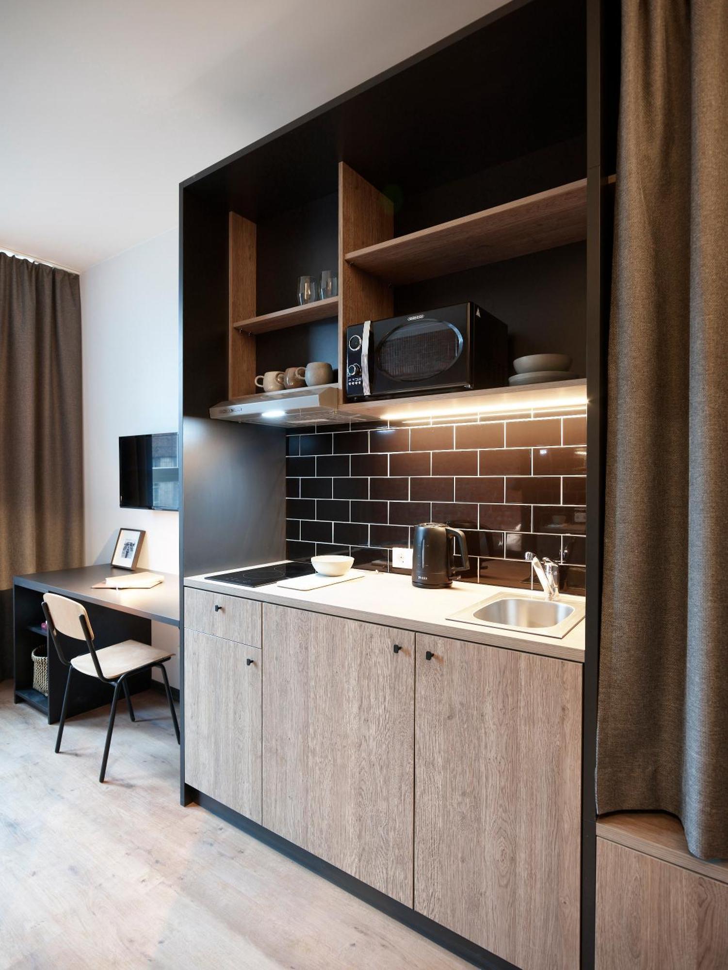 Phnx Aparthotel Hamburg Bilik gambar